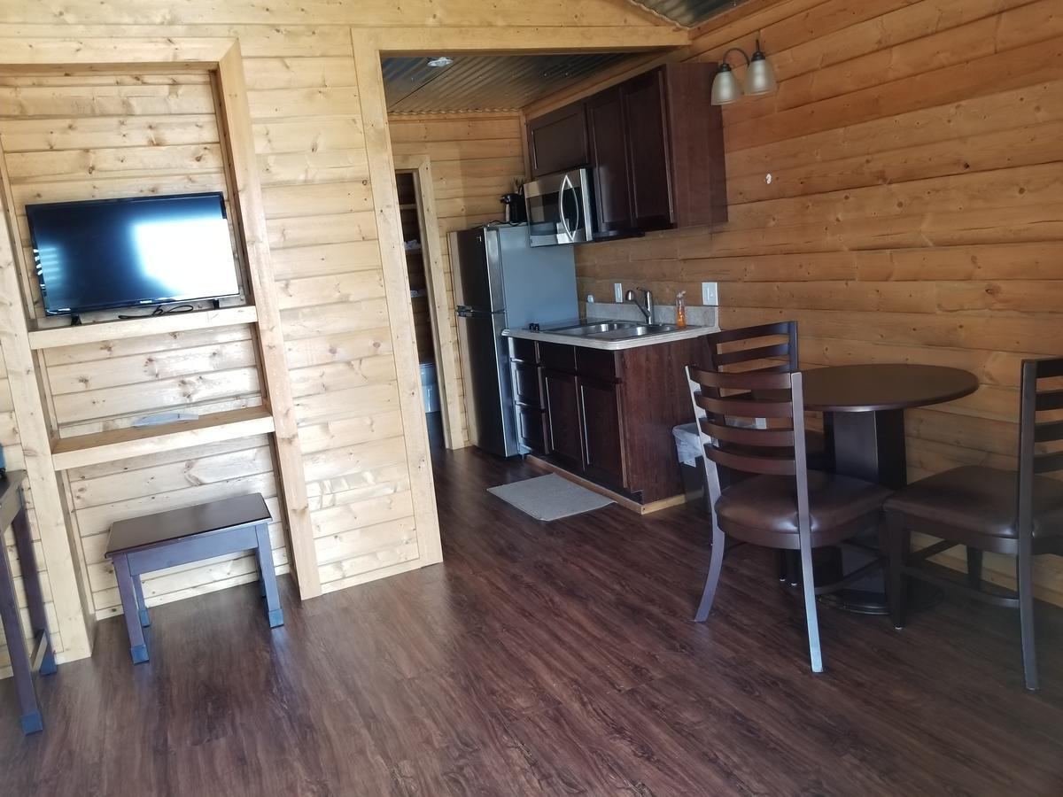 Paradise Rv & Cabins Resort Vinton Kültér fotó