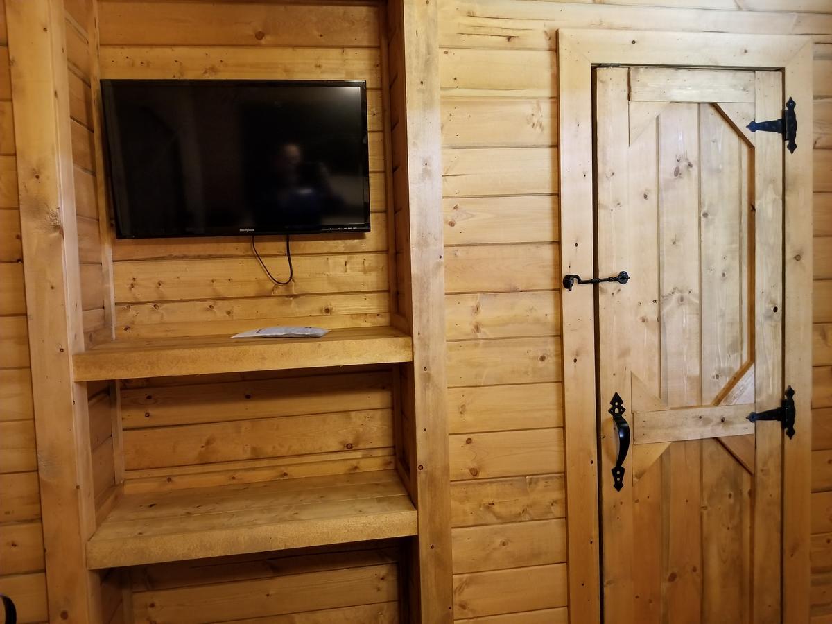 Paradise Rv & Cabins Resort Vinton Kültér fotó
